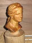 Venus of Milo in chestnut finished of with oil